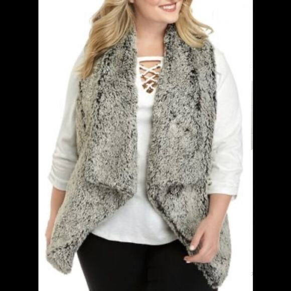 Woman’s Democracy Fur Vest Size 3X - Picture 1 of 8